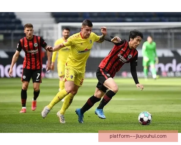 诺维奇主帅法尔克离队执教门兴引发关注